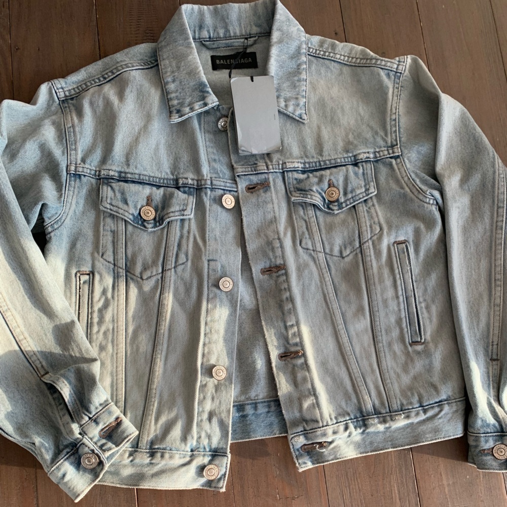 Balenciaga women logo crystalline cropped denim jacket NWT - Picture 5 of 10